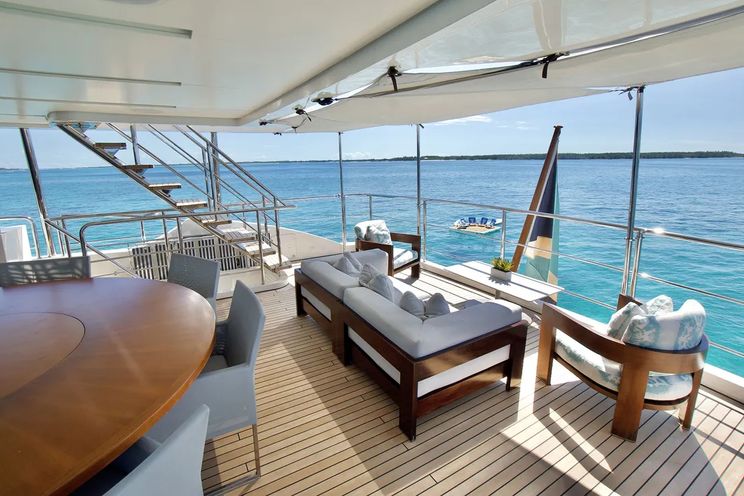Charter Yacht COOL BREEZE - Benetti Tradition Supreme 108 - 5 Cabins - Nassau - Bahamas