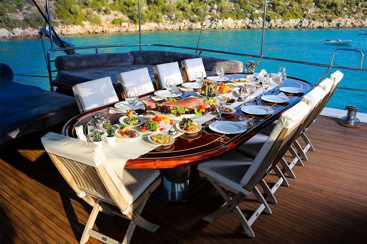 Charter Yacht DIVA DENIZ - Gulet - 6 Cabins - Marmaris