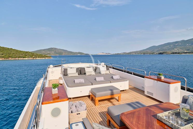 Charter Yacht ELEMENT - Cantieri di Pisa - 6 Cabins - Western Mediterranean