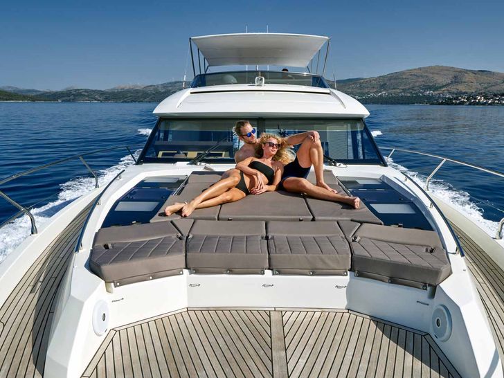SIMULL Bow Sunbeds SIMULL Bow Sunbeds