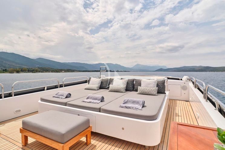 Charter Yacht ELEMENT - Cantieri di Pisa - 6 Cabins - Western Mediterranean