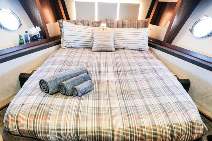 Charter Yacht IT`S MAGIC - Monte Carlo MCY65 - 3 Cabins - Cannes - St Tropez - Nice - Antibes - French Riviera - Monaco