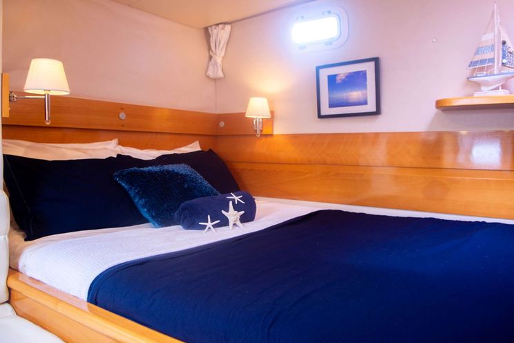 Charter Yacht FELICIA - Privilege 65 - 5 Cabins - St Thomas - St John - St Croix