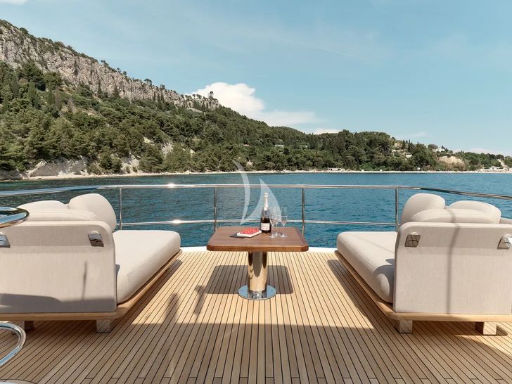 AMPARITO V - Azimut Magellano 66 - flybridge aft lounge AMPARITO V - Azimut Magellano 66 - flybridge aft lounge