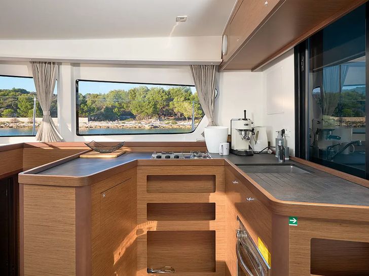 KATHARINA Lagoon 42 - galley KATHARINA Lagoon 42 - galley