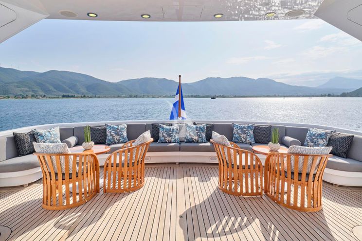 Charter Yacht ELEMENT - Cantieri di Pisa - 6 Cabins - Western Mediterranean