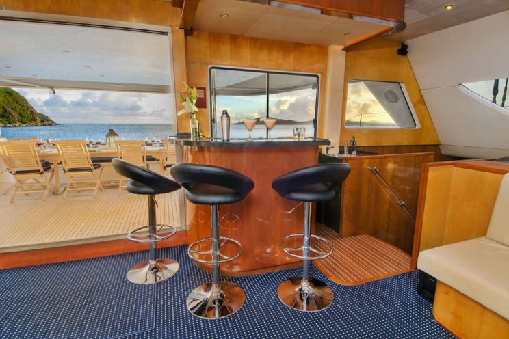 Charter Yacht ZINGARA - Matrix Silhouette 76 - 5 Cabins - Tortola - Peter Island - Virgin Gorda - Jost Van Dyke - Anegada