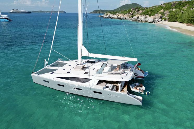 Charter Yacht ZINGARA - Matrix Silhouette 76 - 5 Cabins - Tortola - Peter Island - Virgin Gorda - Jost Van Dyke - Anegada