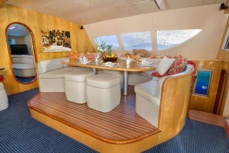 Charter Yacht ZINGARA - Matrix Silhouette 76 - 5 Cabins - Tortola - Peter Island - Virgin Gorda - Jost Van Dyke - Anegada