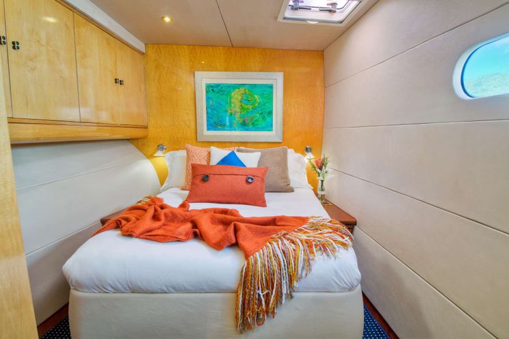 Charter Yacht ZINGARA - Matrix Silhouette 76 - 5 Cabins - Tortola - Peter Island - Virgin Gorda - Jost Van Dyke - Anegada