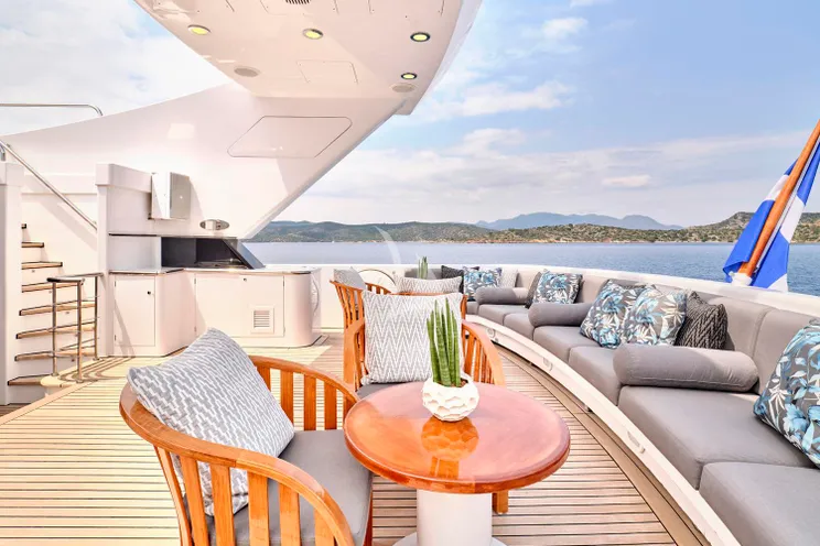 Charter Yacht ELEMENT - Cantieri di Pisa - 6 Cabins - Western Mediterranean