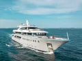 FREEDOM Custom 48m - cruising bow view FREEDOM Custom 48m - cruising bow view