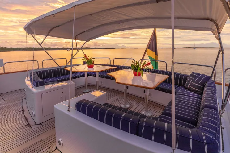 Charter Yacht RENA - NQEA 44m - 5 Cabins - Nassau - Exumas - Bahamas