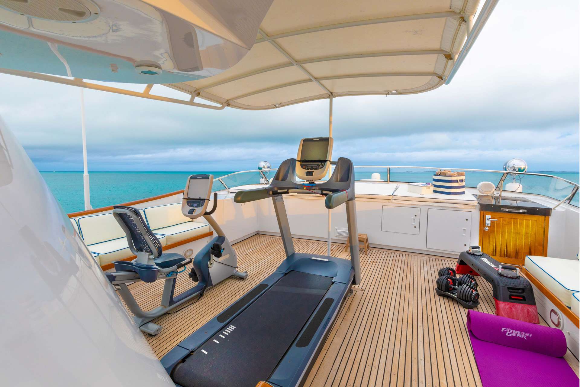 Charter Yacht RENA - NQEA 44m - 5 Cabins - Nassau - Exumas - Bahamas