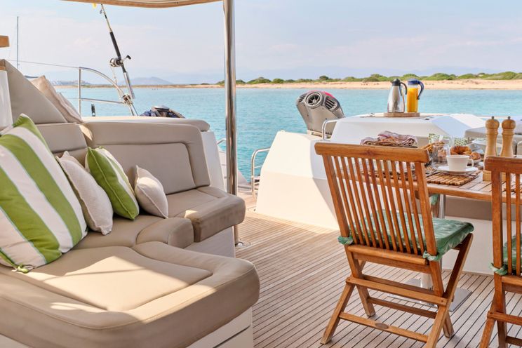 Charter Yacht WORLD`S END - Fountaine Pajot Galathea 65 - 5 Cabins - Athens - Mykonos - Cyclades - Greece - Praslin - Seychelles - Indian Ocean