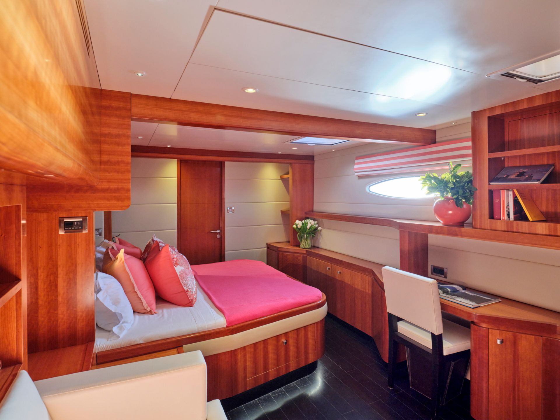 Charter Yacht WORLD`S END - Fountaine Pajot Galathea 65 - 5 Cabins - Athens - Mykonos - Cyclades - Greece - Praslin - Seychelles - Indian Ocean