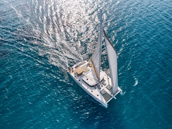 WORLD'S END Fountaine Pajot Galathea 65 - sailing WORLD'S END Fountaine Pajot Galathea 65 - sailing