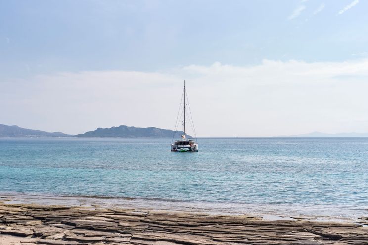 Charter Yacht WORLD`S END - Fountaine Pajot Galathea 65 - 5 Cabins - Athens - Mykonos - Cyclades - Greece - Praslin - Seychelles - Indian Ocean