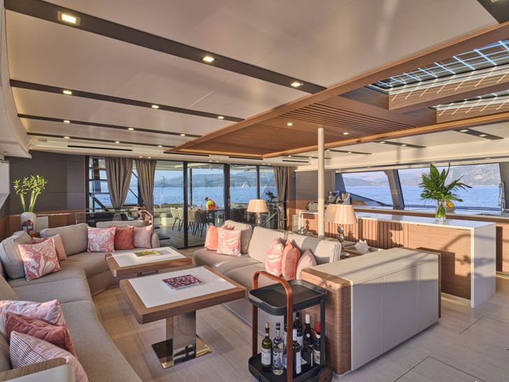CHRISTAL MIO Fountaine Pajot 80 Saloon 1 CHRISTAL MIO Fountaine Pajot 80 Saloon 1