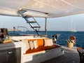 WISH Lagoon 60 - main aft deck long seat WISH Lagoon 60 - main aft deck long seat