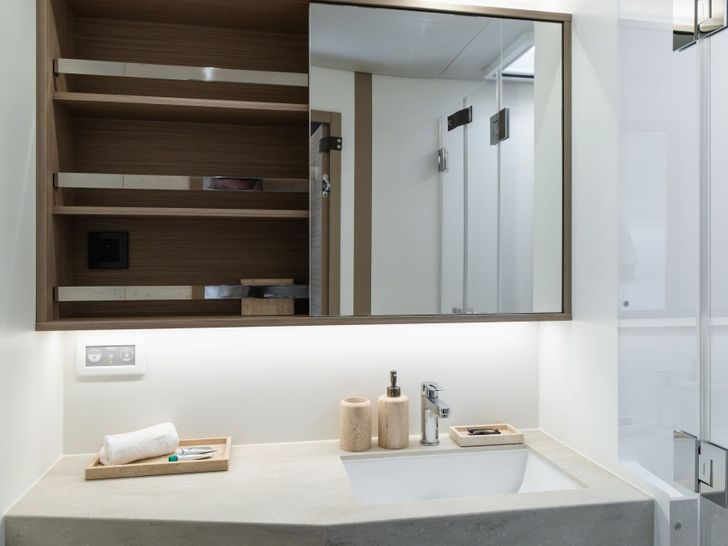 WISH Lagoon 60 - VIP cabin bathroom vanity area WISH Lagoon 60 - VIP cabin bathroom vanity area