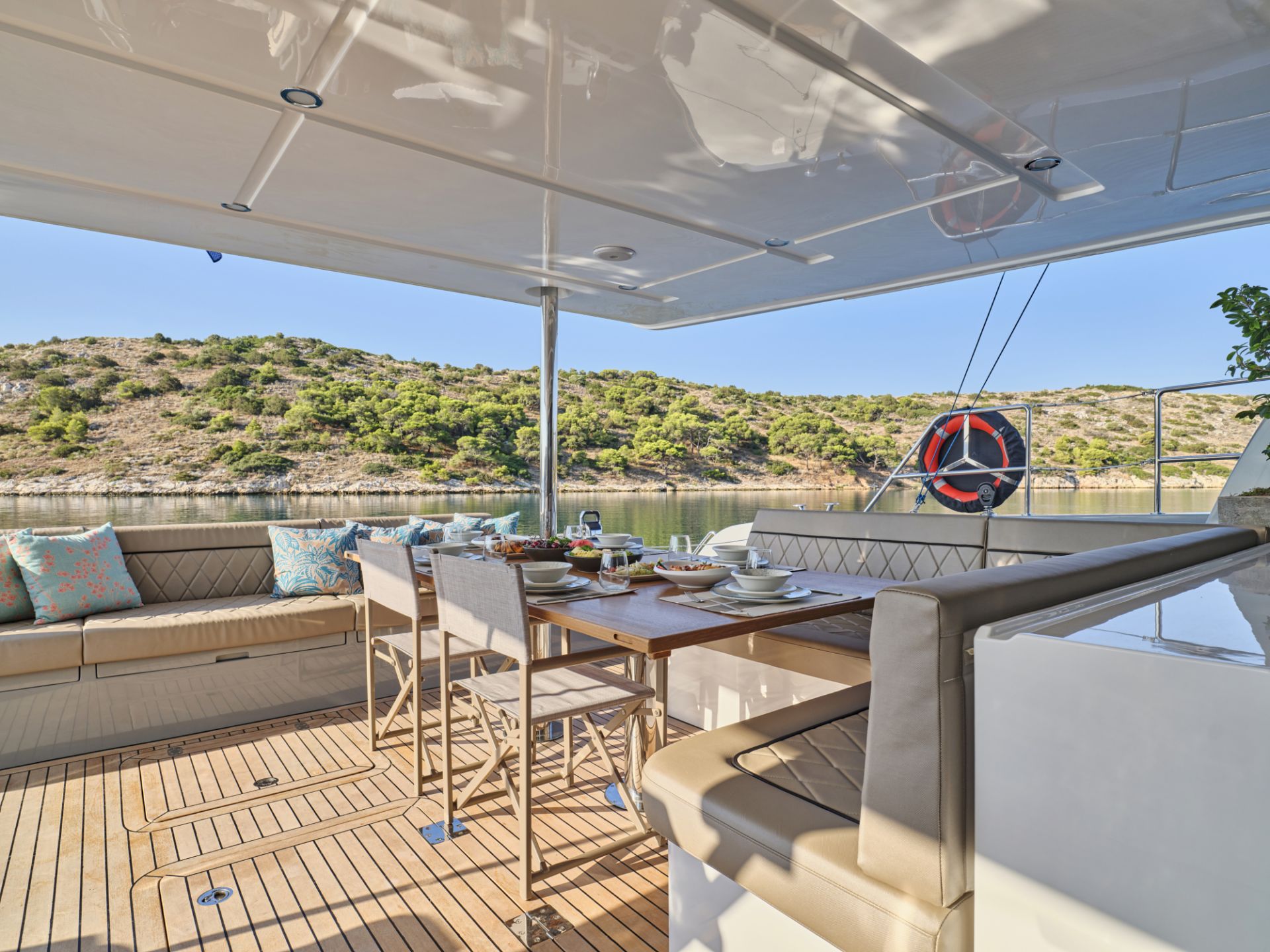 Charter Yacht ANDARE OLTRE - Heysea 60 - 5 Cabins - Athens - Mykonos - Paros - Cyclades - Greece