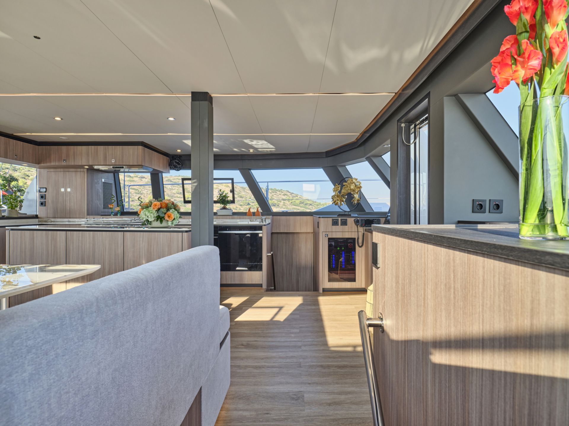 Charter Yacht ANDARE OLTRE - Heysea 60 - 5 Cabins - Athens - Mykonos - Paros - Cyclades - Greece