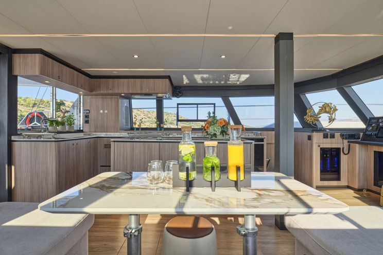 Charter Yacht ANDARE OLTRE - Heysea 60 - 5 Cabins - Athens - Mykonos - Paros - Cyclades - Greece