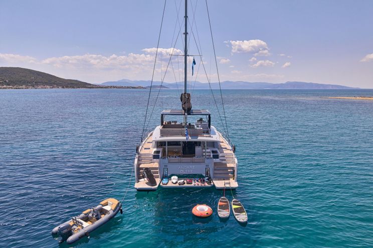 Charter Yacht ANDARE OLTRE - Heysea 60 - 5 Cabins - Athens - Mykonos - Paros - Cyclades - Greece