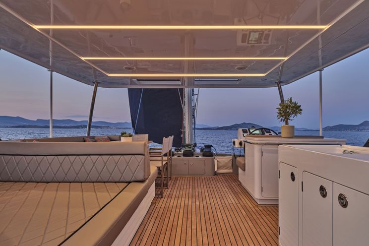 Charter Yacht ANDARE OLTRE - Heysea 60 - 5 Cabins - Athens - Mykonos - Paros - Cyclades - Greece