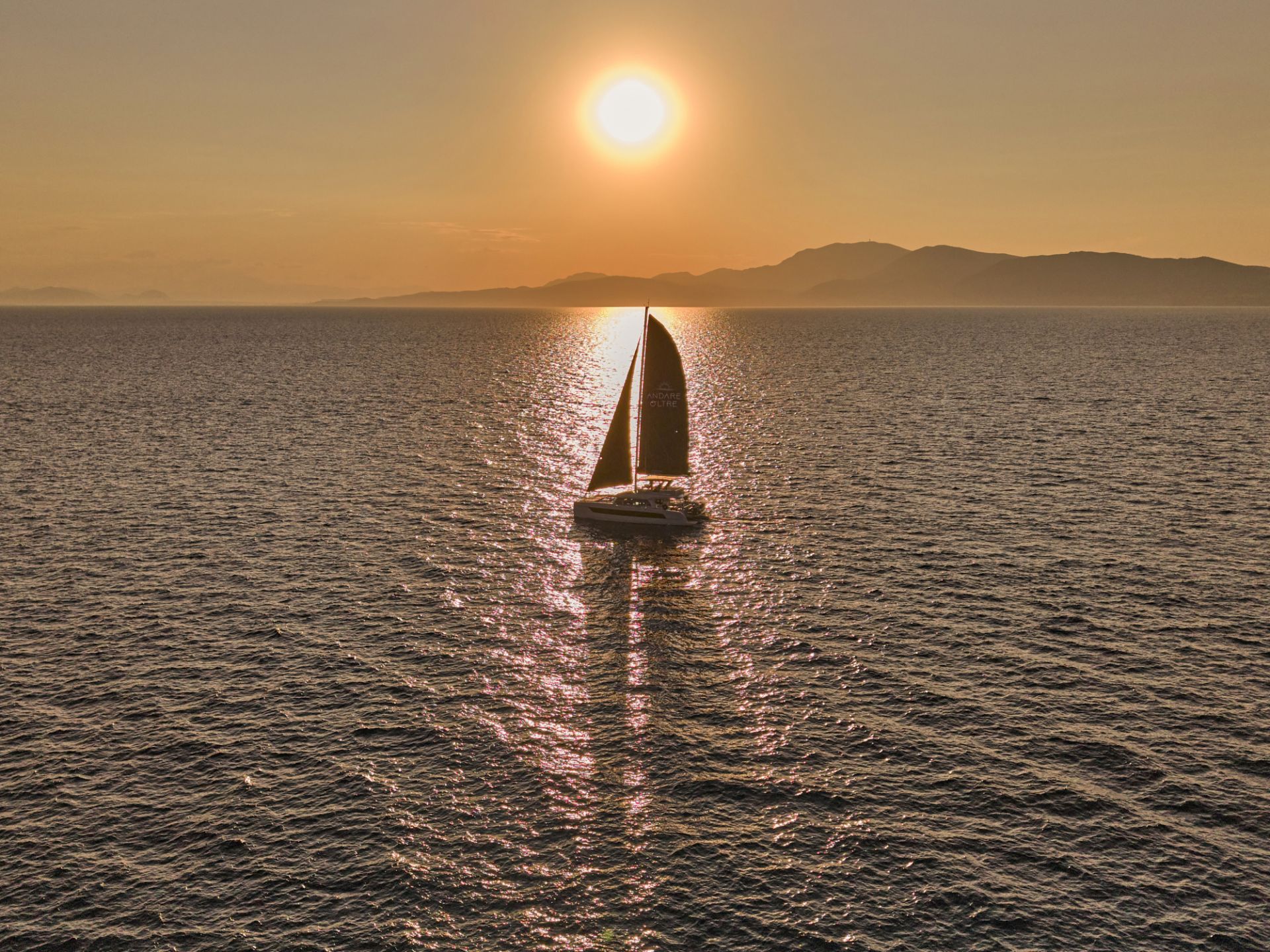 Charter Yacht ANDARE OLTRE - Heysea 60 - 5 Cabins - Athens - Mykonos - Paros - Cyclades - Greece