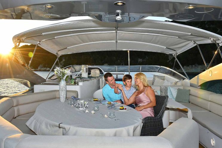 Charter Yacht BABY I - Sunseeker 105 - 4 Cabins - Split - Dubrovnik - Hvar - Croatia