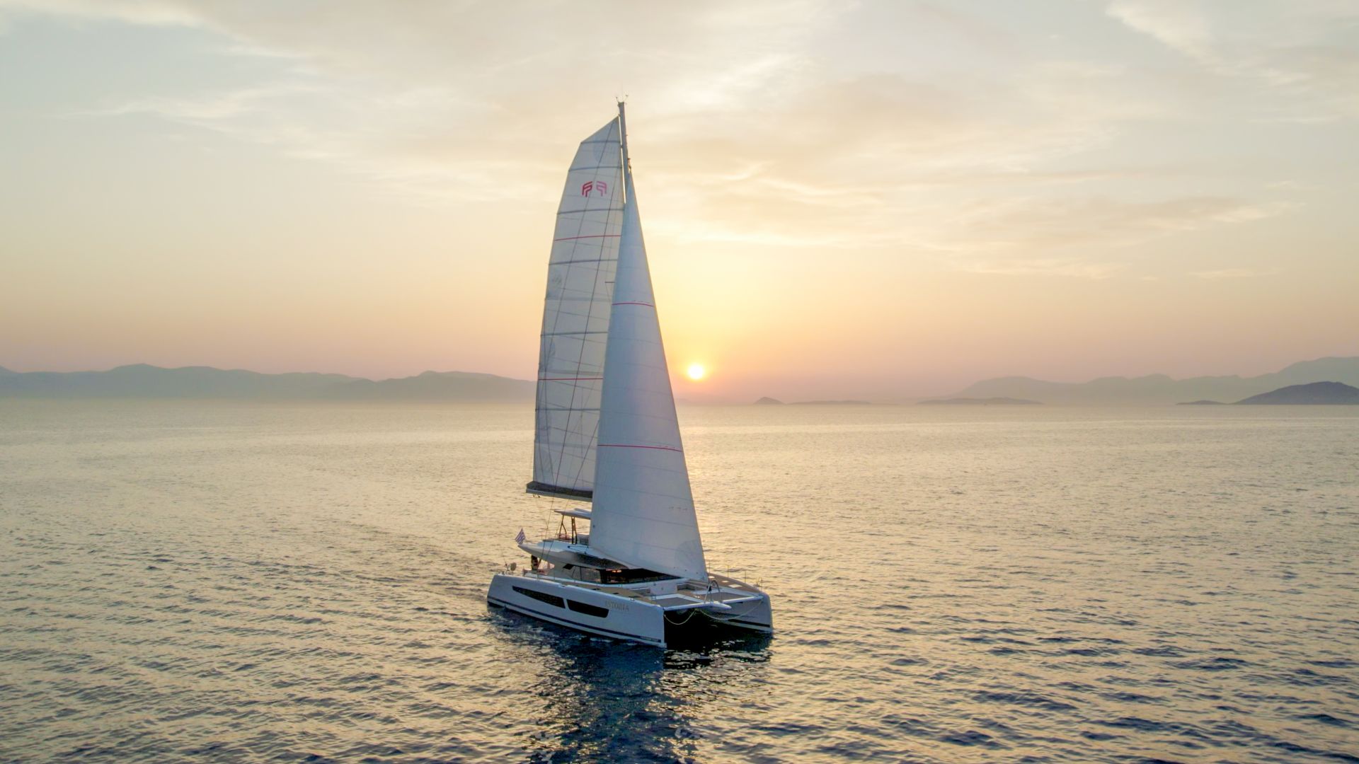 ASTORIA Fountaine Pajot Samana 59 - sailing under the sunset