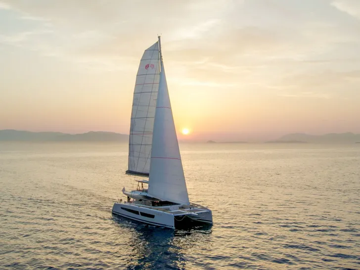 ASTORIA Fountaine Pajot Samana 59 - sailing under the sunset ASTORIA Fountaine Pajot Samana 59 - sailing under the sunset