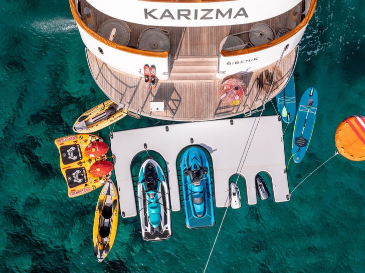 KARIZMA Custom 48m - aft with water toys KARIZMA Custom 48m - aft with water toys