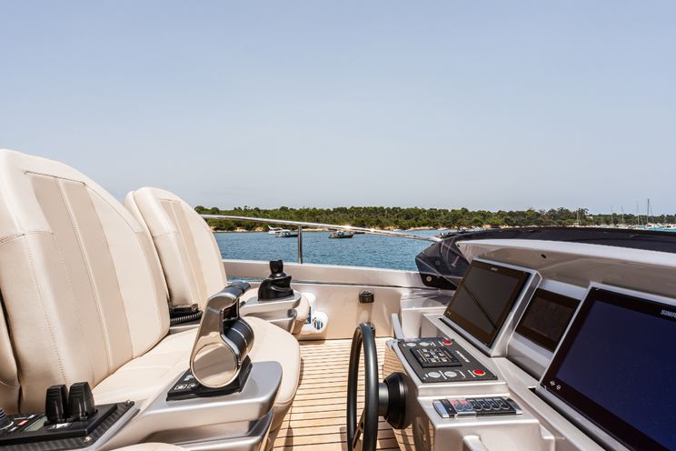 Charter Yacht CHERRY - Pershing 8X - 4 Cabins - Cap d'Ail - Monaco - Cannes - Nice - St Tropez - Monaco - French Riviera