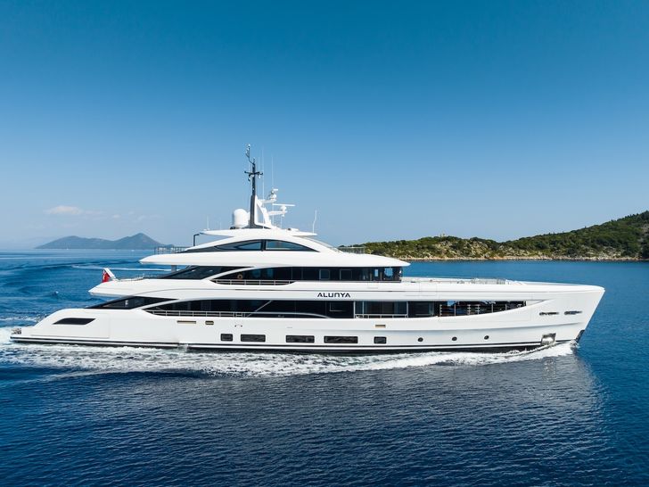 NOCTURNE Benetti B.Now 50m - cruising NOCTURNE Benetti B.Now 50m - cruising