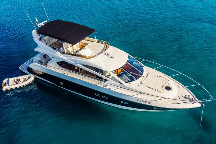 Charter Yacht 2 DRUNK - Sunseeker Manhattan 63 - 4 Cabins - Trogir - Split - Dubrovnik - Hvar - Croatia