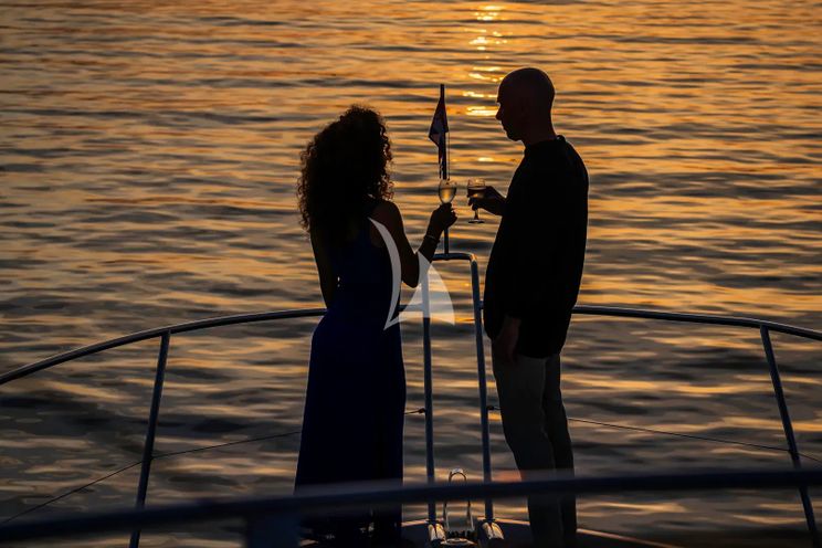 Charter Yacht 2 DRUNK - Sunseeker Manhattan 63 - 4 Cabins - Trogir - Split - Dubrovnik - Hvar - Croatia