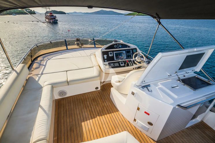 Charter Yacht 2 DRUNK - Sunseeker Manhattan 63 - 4 Cabins - Trogir - Split - Dubrovnik - Hvar - Croatia