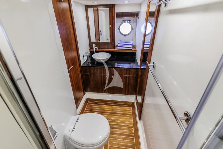 Charter Yacht 2 DRUNK - Sunseeker Manhattan 63 - 4 Cabins - Trogir - Split - Dubrovnik - Hvar - Croatia