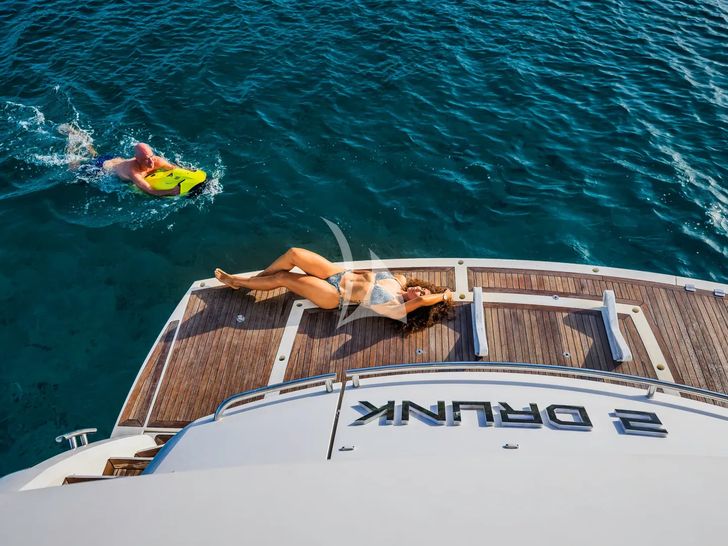 2 DRUNK Sunseeker Manhattan 63 - swimming platform 2 DRUNK Sunseeker Manhattan 63 - swimming platform