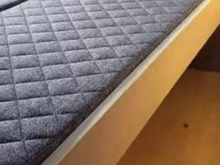 Drop down berth Drop down berth