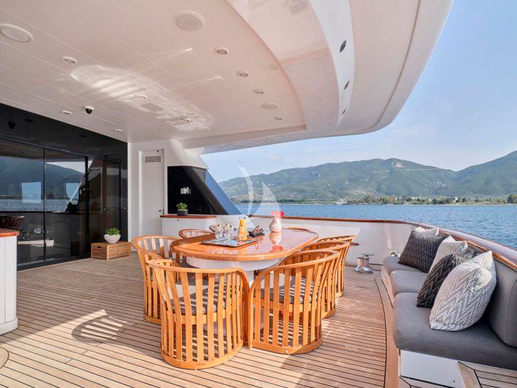 ELEMENT - main deck dining area ELEMENT - main deck dining area