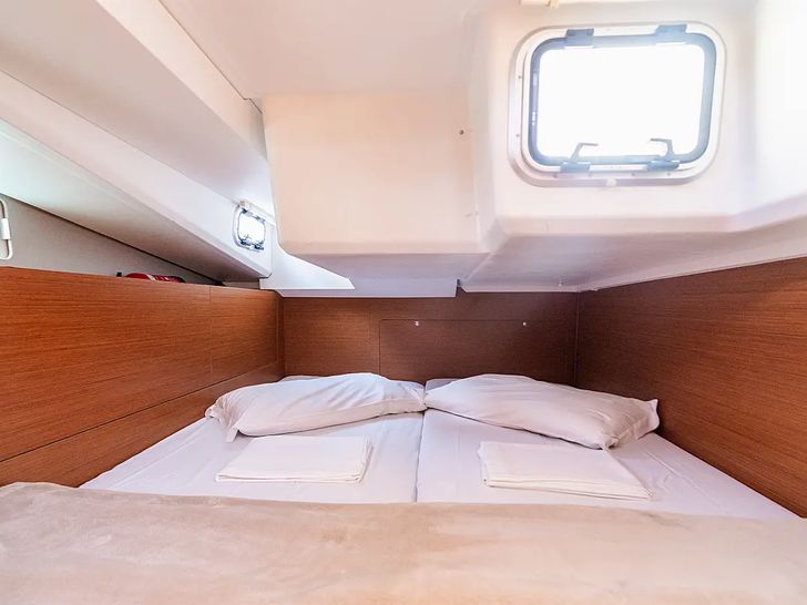 DIANA -Sun Odyssey 440 - guestroom DIANA -Sun Odyssey 440 - guestroom