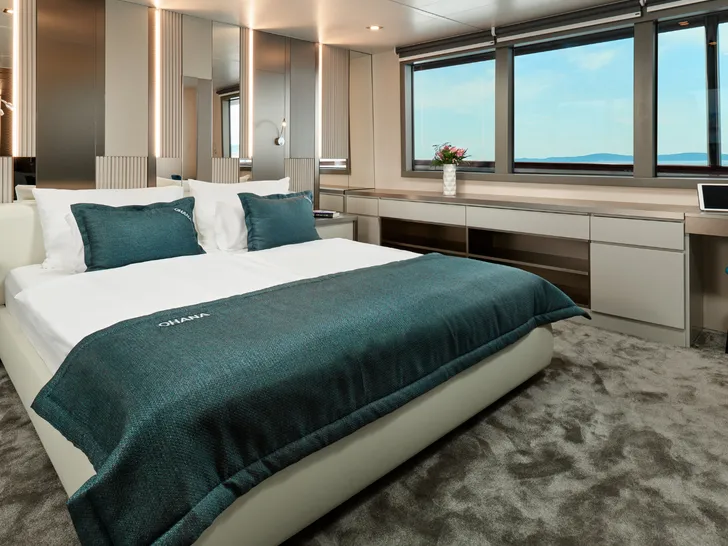 OHANA Custom 49m - master cabin OHANA Custom 49m - master cabin