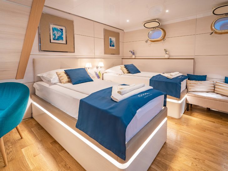 RIVA Custom 48m - twin cabin RIVA Custom 48m - twin cabin