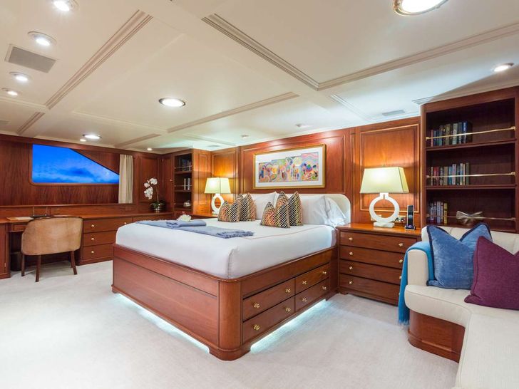 Master Stateroom Master Stateroom