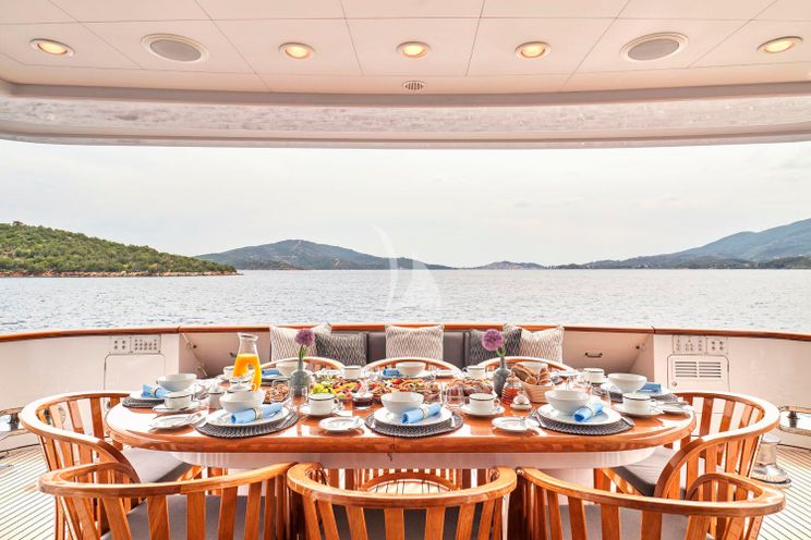 Charter Yacht ELEMENT - Cantieri di Pisa - 6 Cabins - Western Mediterranean