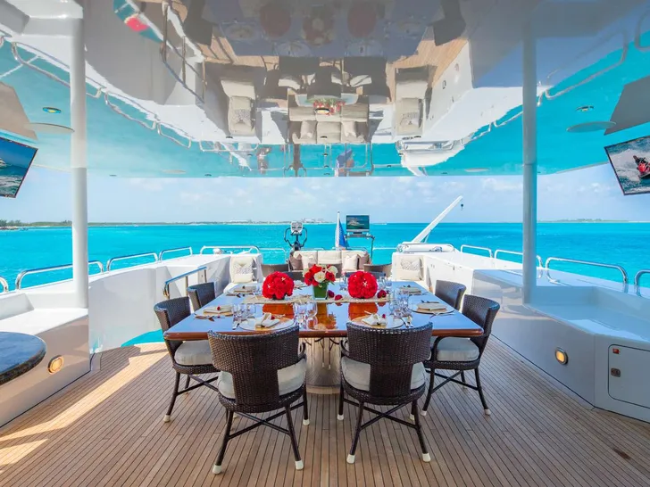 STARSHIP - Van Mill 43 m,alfresco dining area STARSHIP - Van Mill 43 m,alfresco dining area